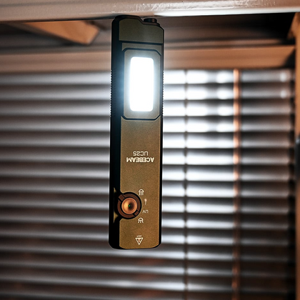 Acebeam UC25 四合一「燈燈燈燈」多功能手電筒 (預訂貨品，4月17日送出)