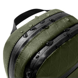 「超迷你百寶袋」Tomtoc Aviator T37 旅行斜背包 - 另送 Nite Ize 鋁製D型扣環 1 個 (預訂貨品，9月25日送出)